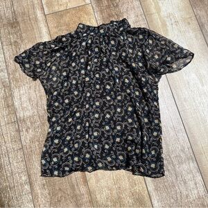 Ann Taylor | Floral Metallic Clip Bow Blouse